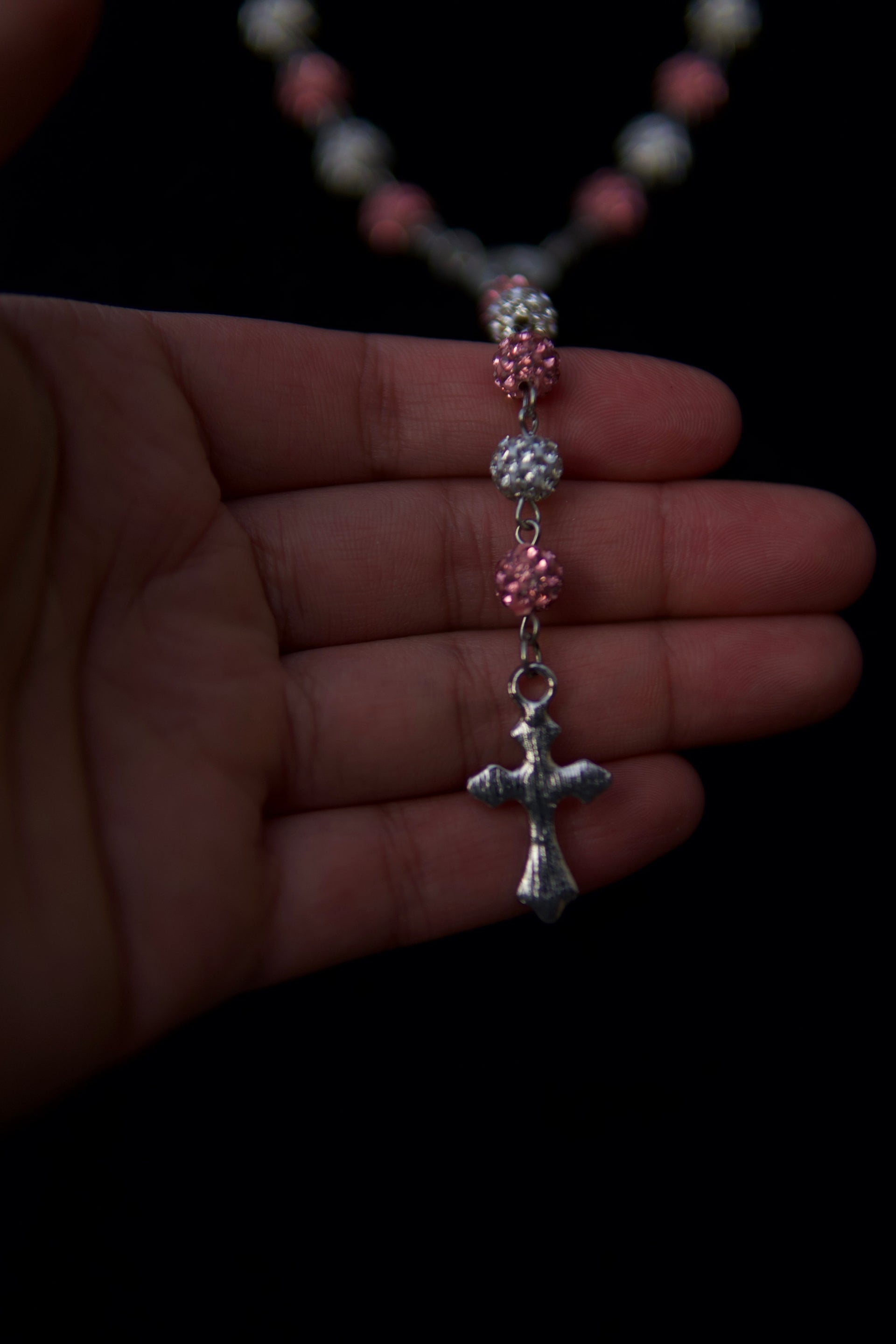 GlassHouse™ ROSE ORB CHAIN