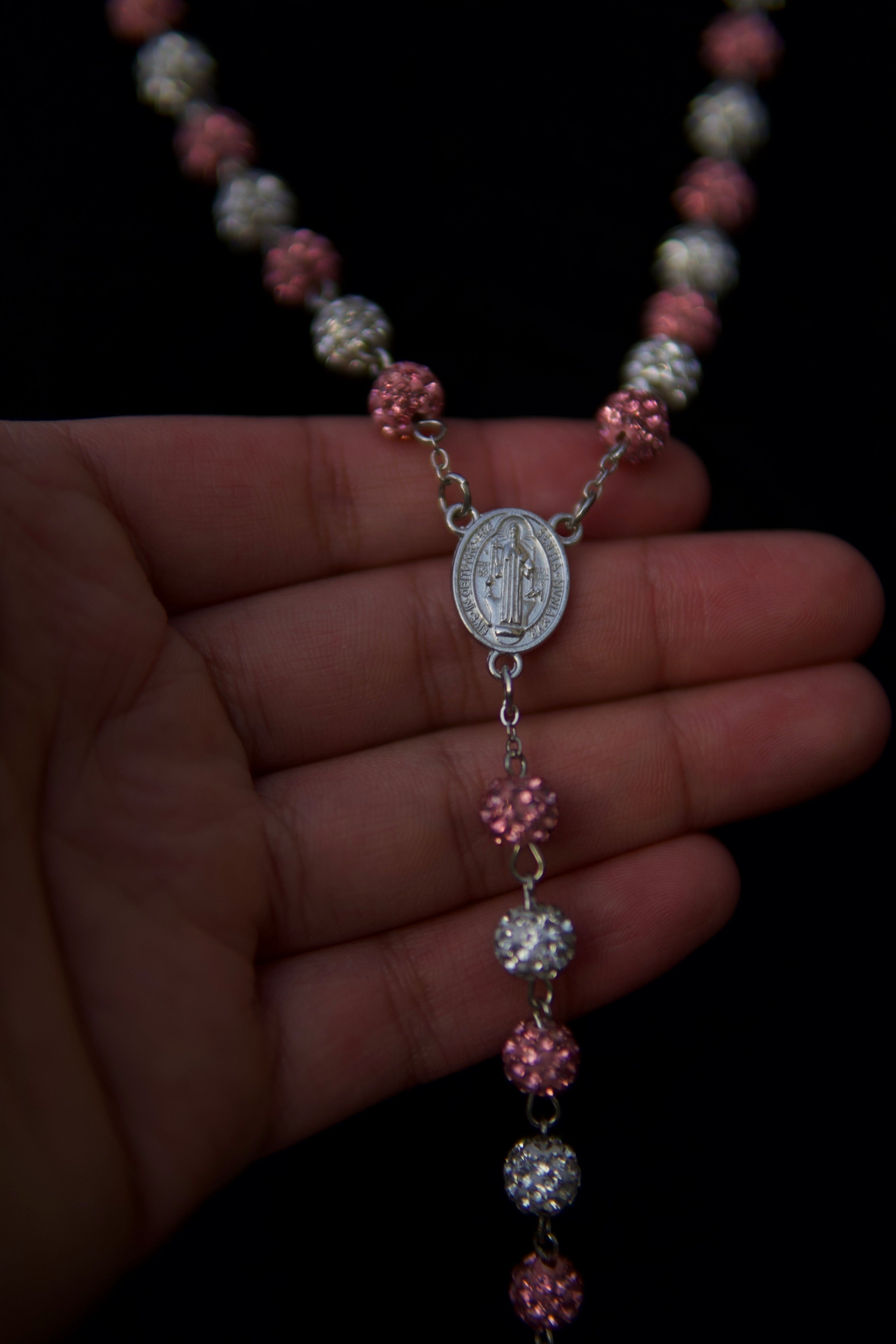 GlassHouse™ ROSE ORB CHAIN