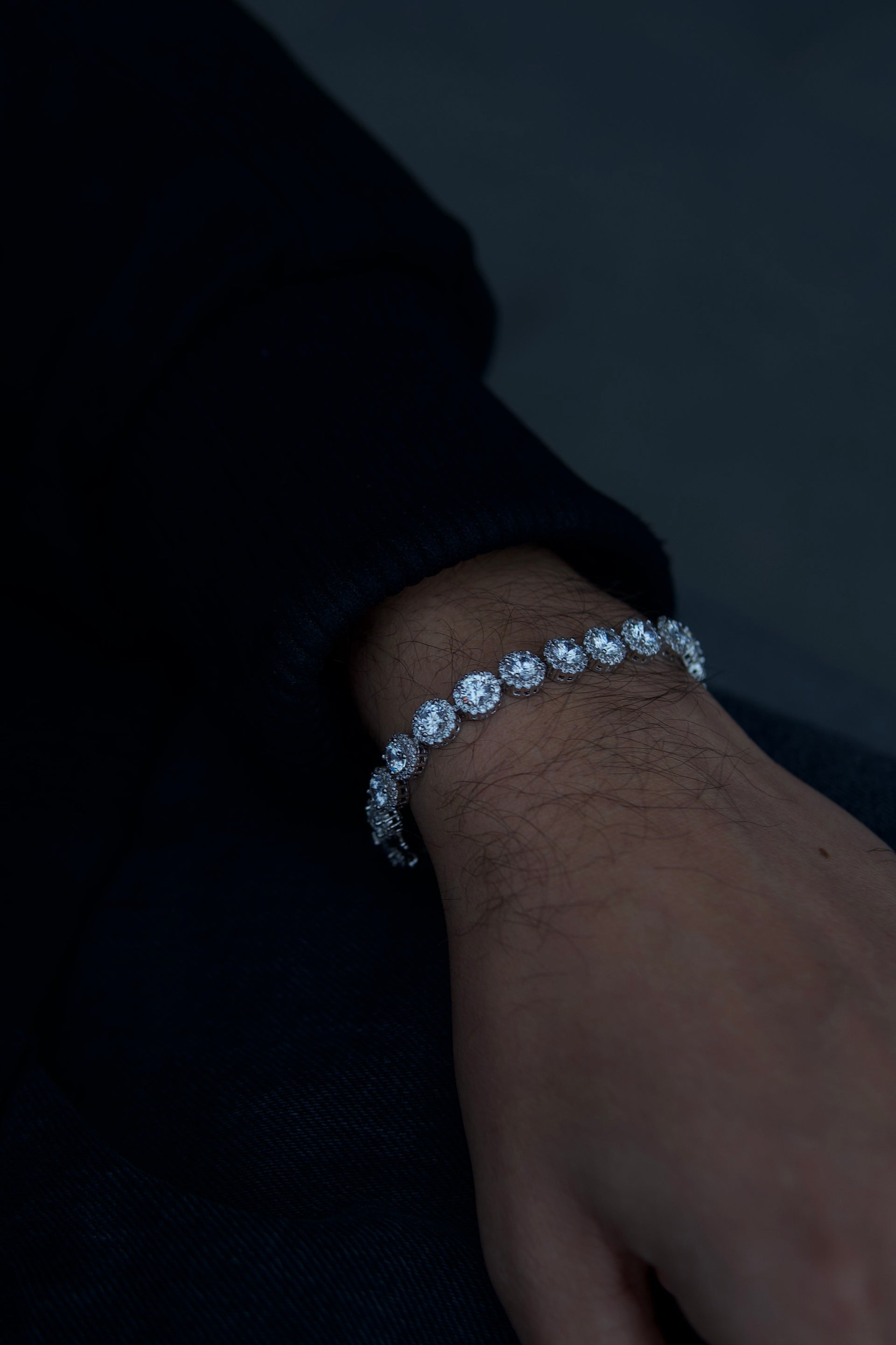GlassHouse™ ICED ORB BRACELET