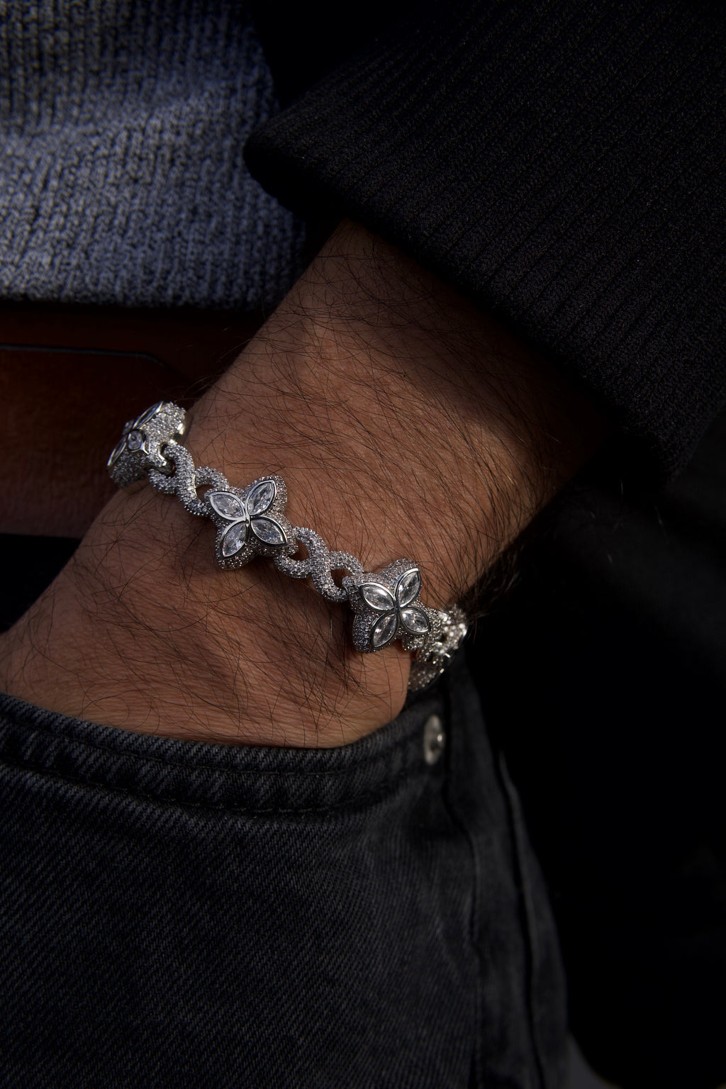 GlassHouse™ ICED CHARM BRACELET