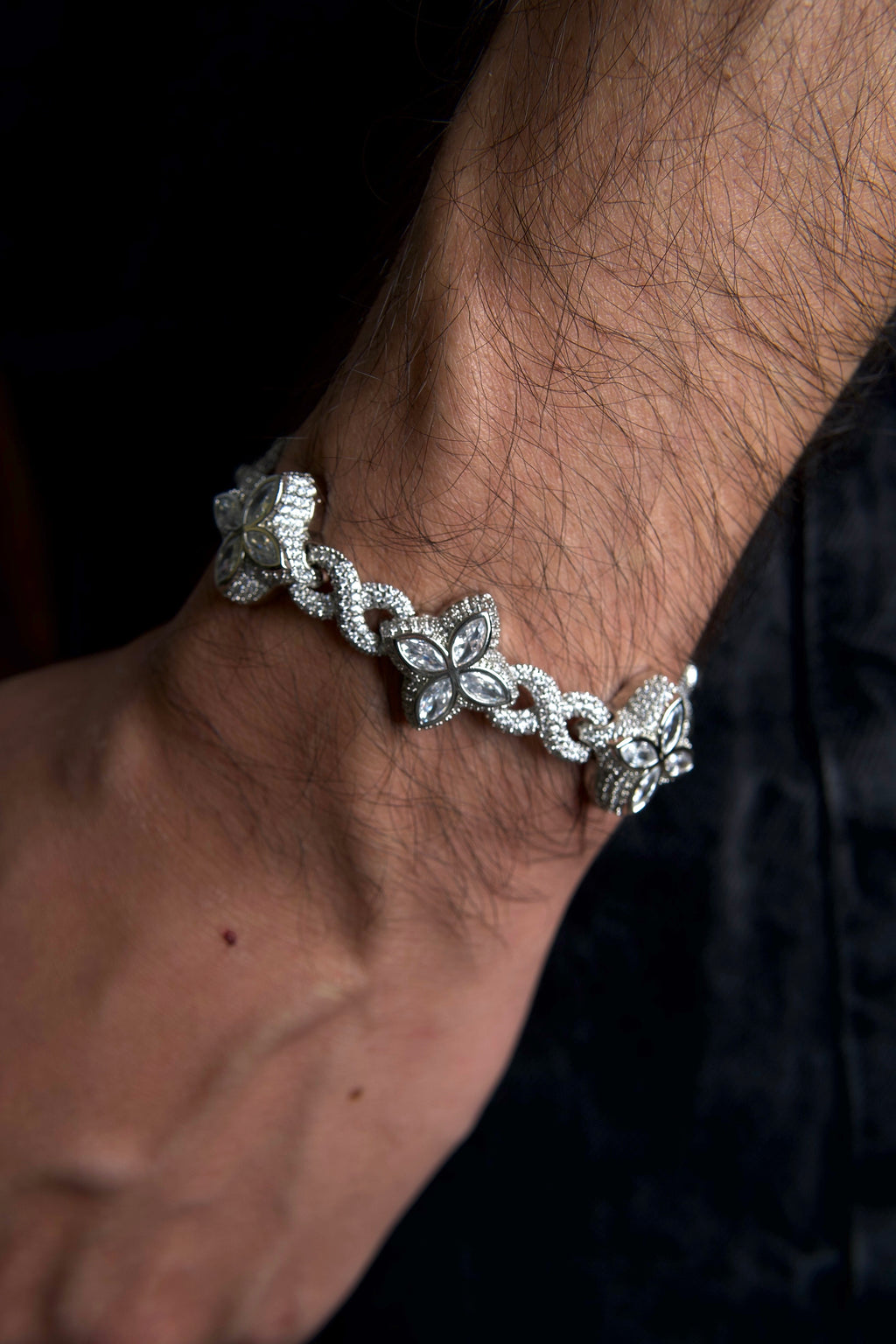 GlassHouse™ PINK CHARM BRACELET