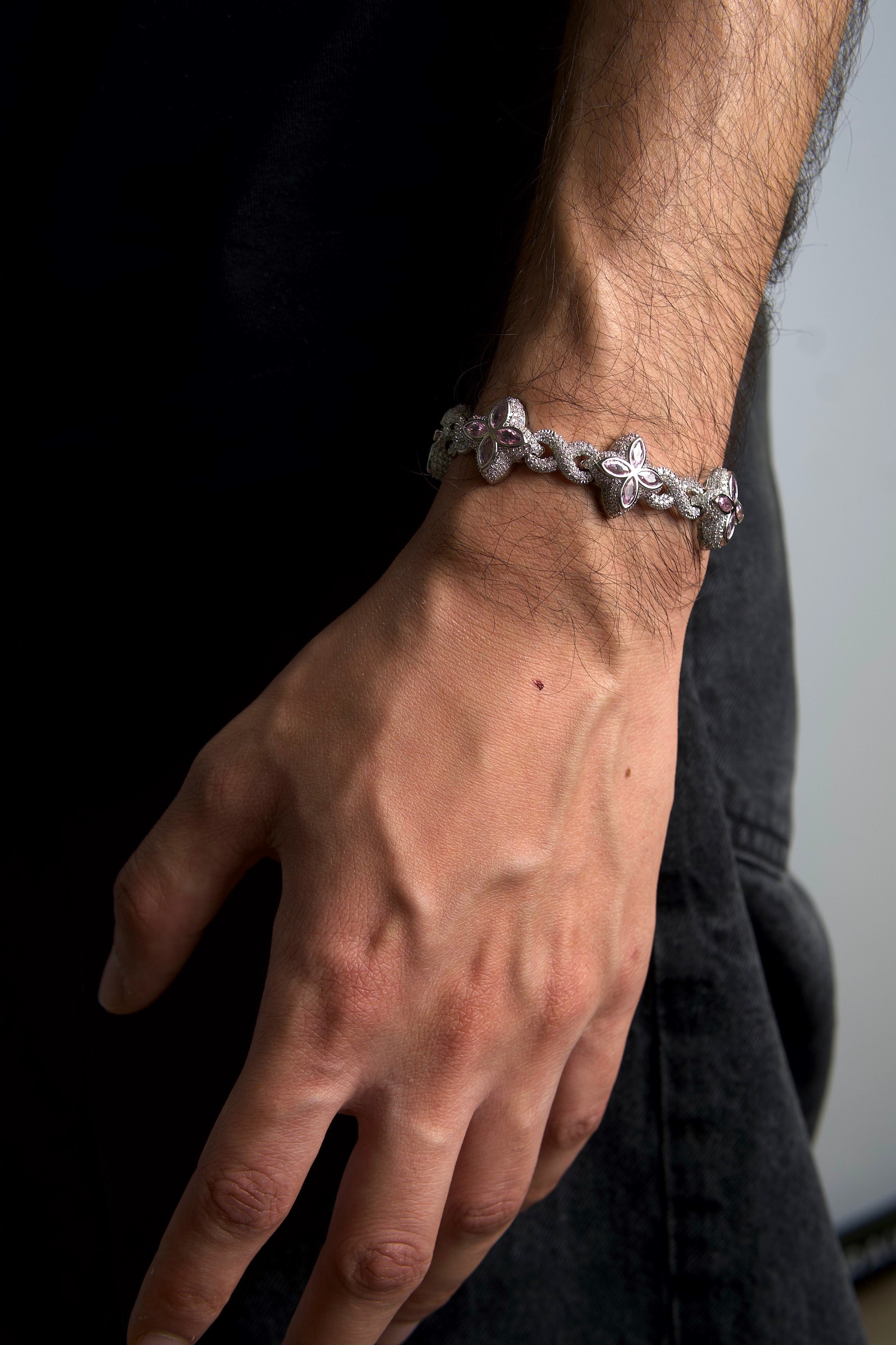 GlassHouse™ PINK CHARM BRACELET