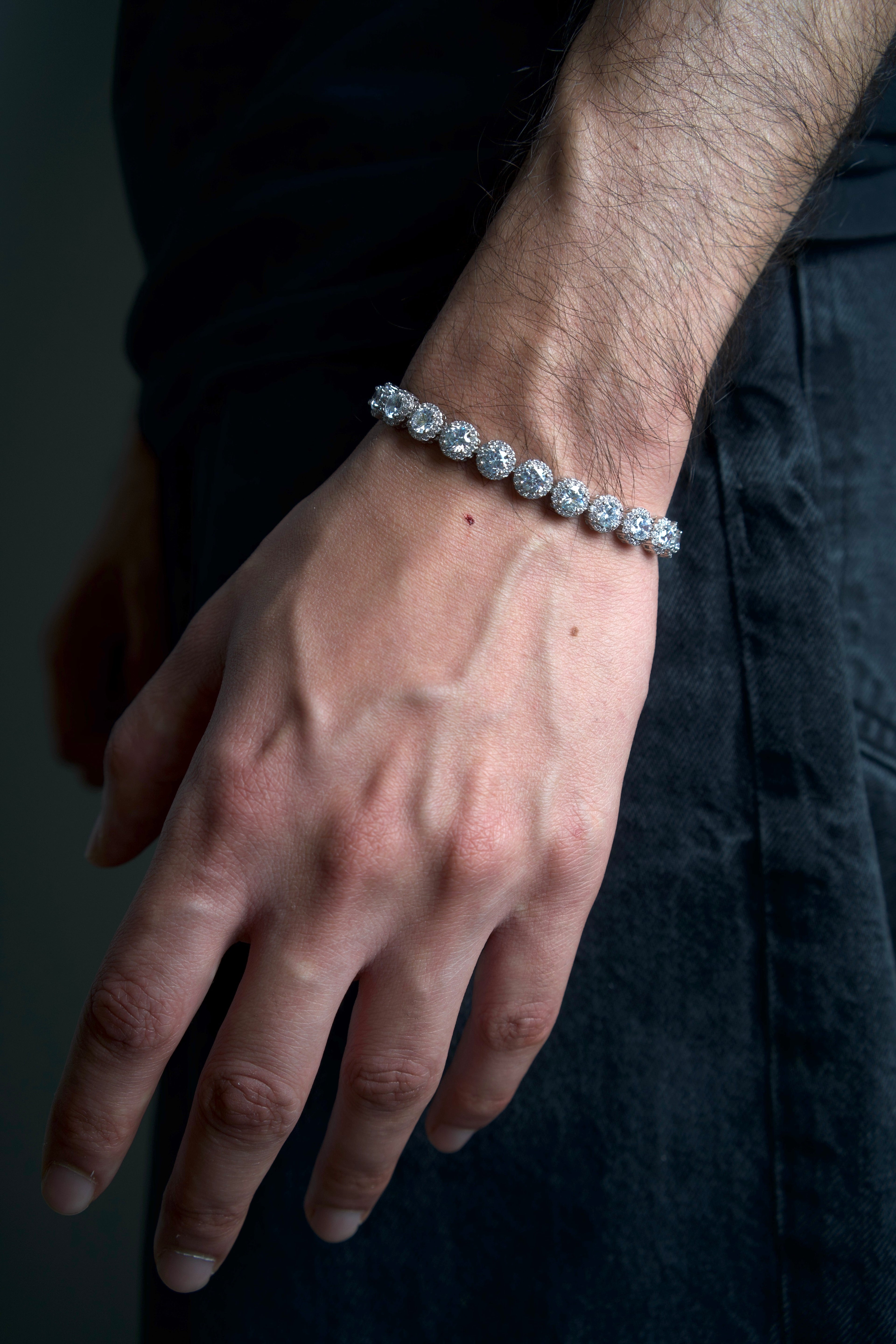 GlassHouse™ ICED ORB BRACELET