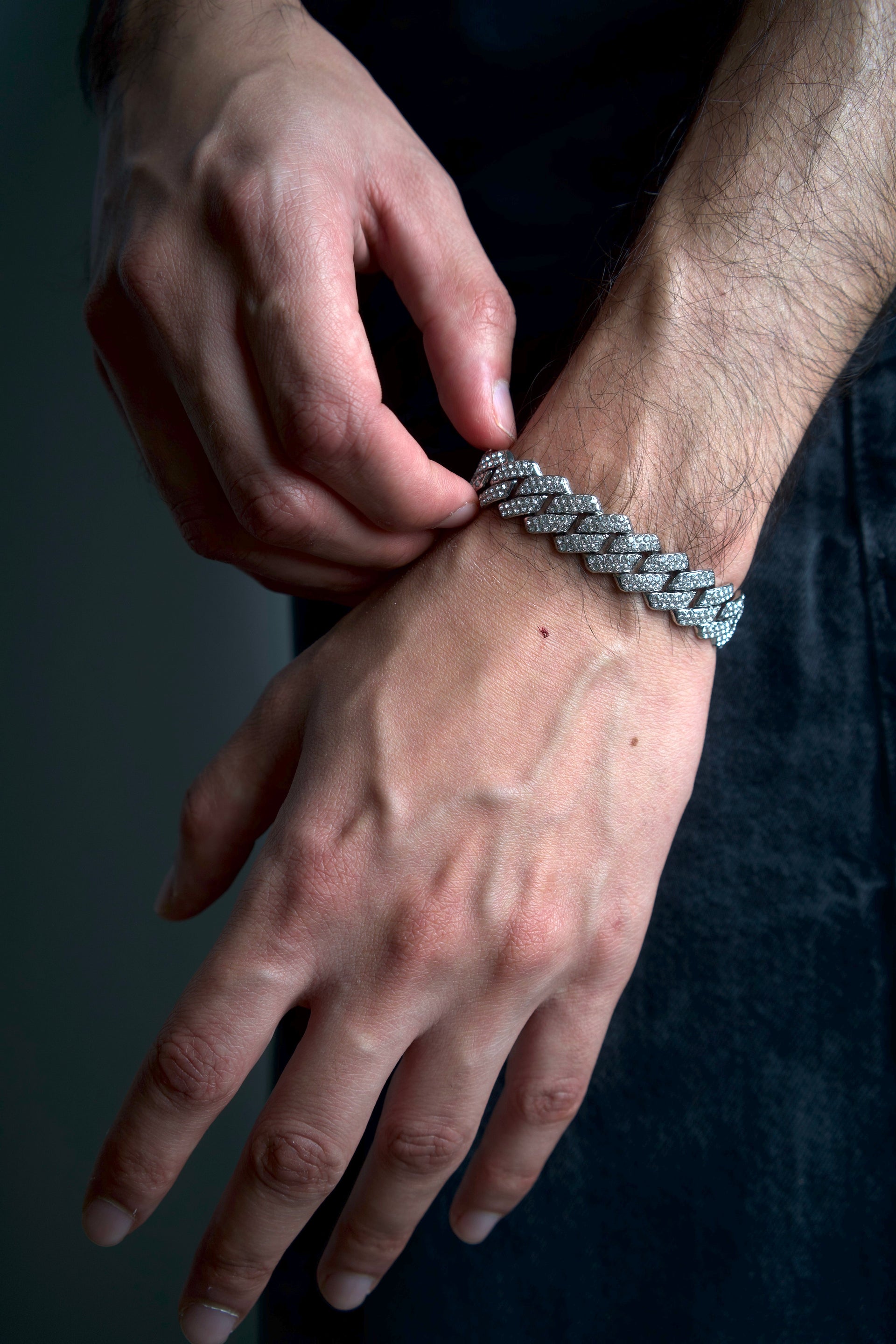 GlassHouse™ ICED CUBAN BRACELET