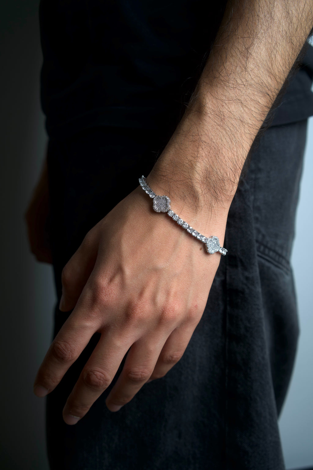 GlassHouse™ CLOVER TENNIS BRACELET