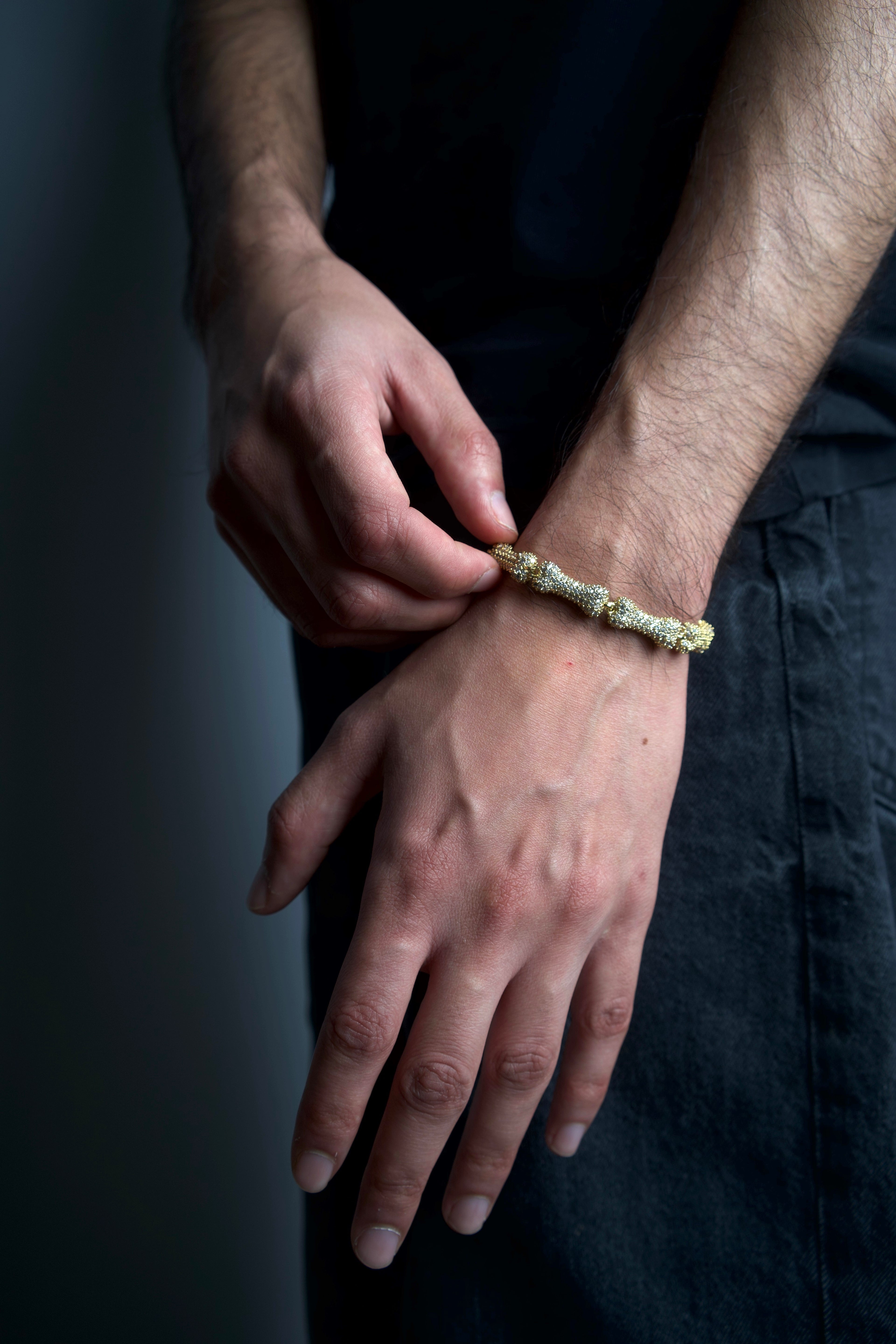 GlassHouse™ 5mm GOLD BONE BRACELET