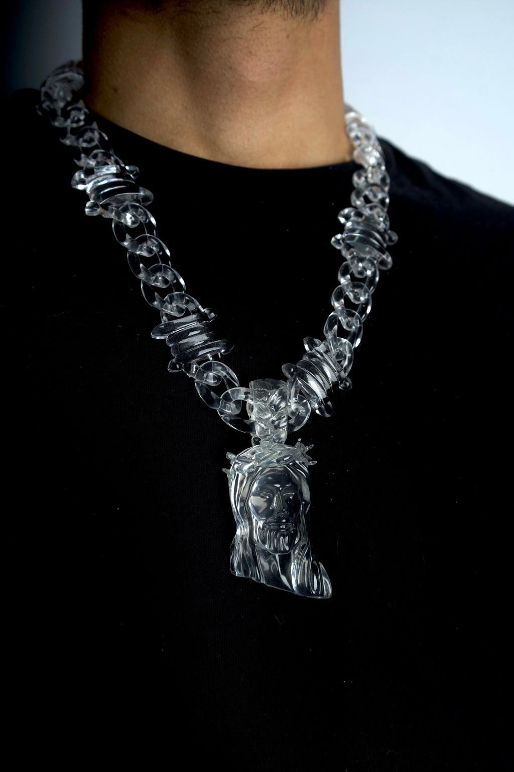 GlassHouse™ GLASS JESUS CHAIN SET