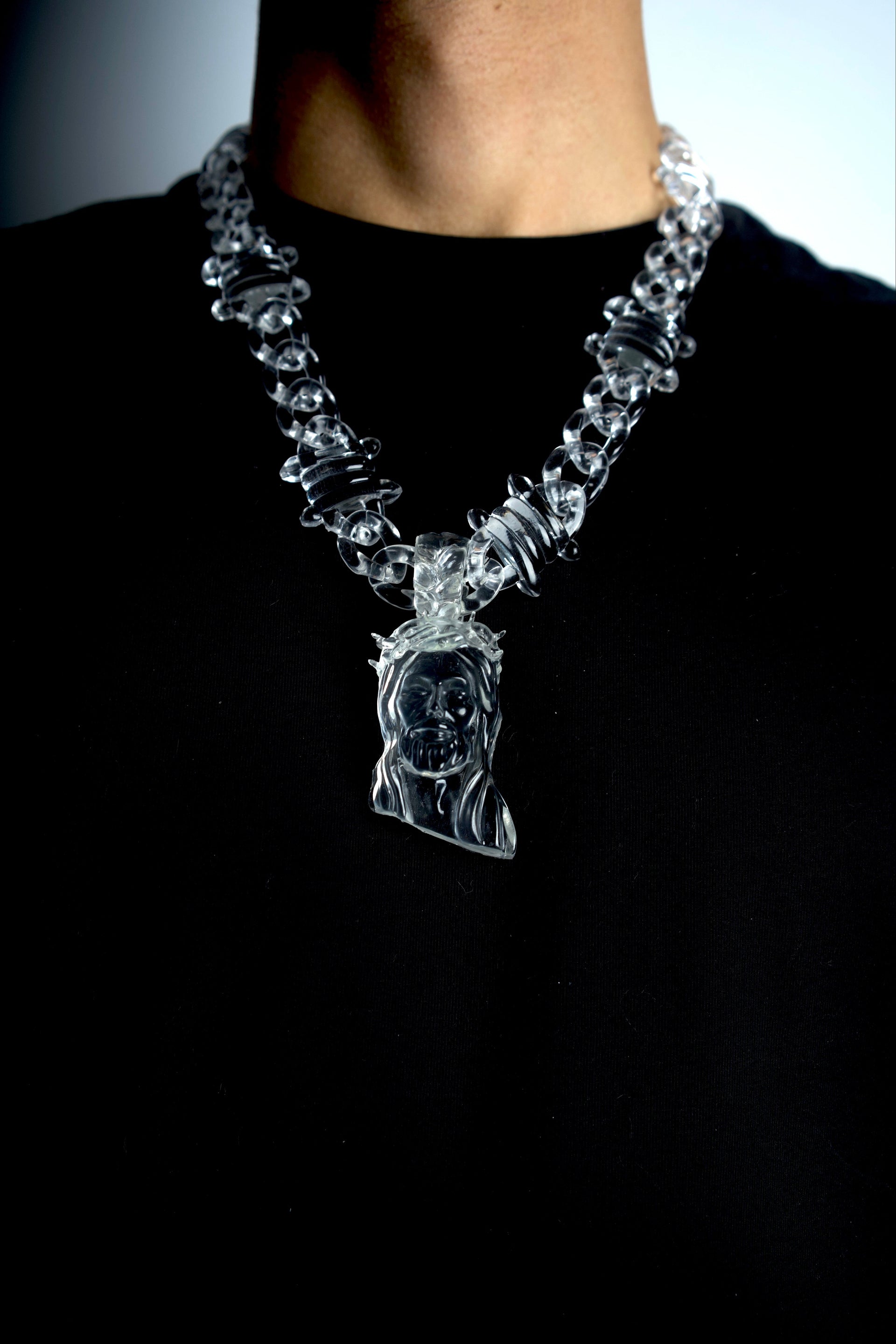 GlassHouse™ GLASS JESUS CHAIN SET